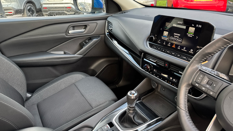 Nissan Qashqai 1.3 DiG-T MH Premiere Edition 5dr Petrol Hatchback